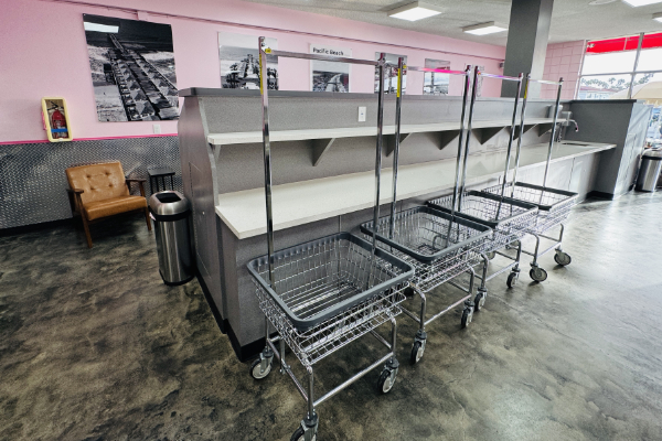 Pblc Folding Tables And Carts 600X400